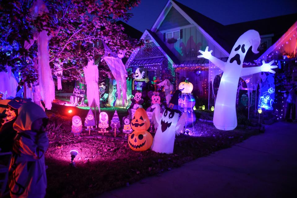 A home decorated in clear violation of Halloween Rule No. 3, no inflatable decorations.