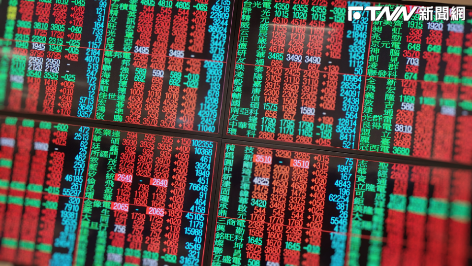 台股今尾盤爆出976億元大量，台積電更甩尾大漲8元，終場集中市場上漲113.36點，以16920.92點作收，創一個月以來新高點。（圖／資料照片）