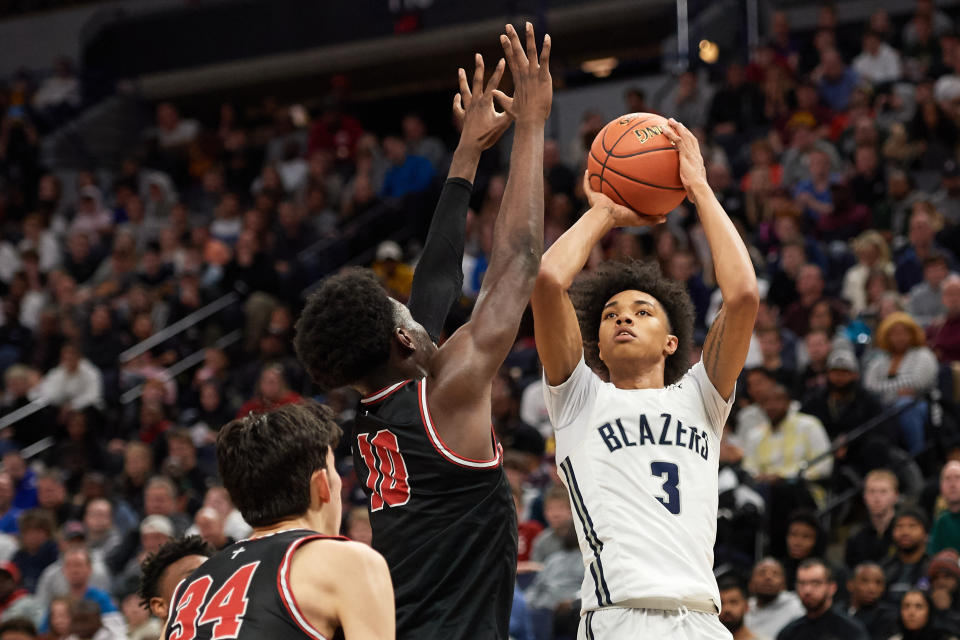 Brandon Boston, Jr. of Sierra Canyon Trailblazers shoots the ball against the Minnehaha Academy Red Hawks during a game on Jan. 04, 2020. (Hannah Foslien/Getty Images)