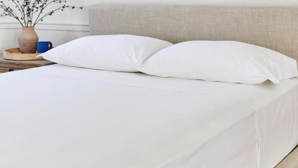 Best Gifts for Empty Nesters Option Saatva Percale Sheet Set