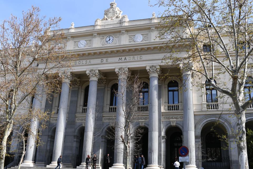 Madrid's stock exchange is pictured on March 09, 2020 in Madrid. - The IBEX 35 dropped 6.7% at the opening of the trading session due to the  new coronavirus epidemic and the decline in the price of oil in recent days. (Photo by GABRIEL BOUYS / AFP) (Photo by GABRIEL BOUYS/AFP via Getty Images)