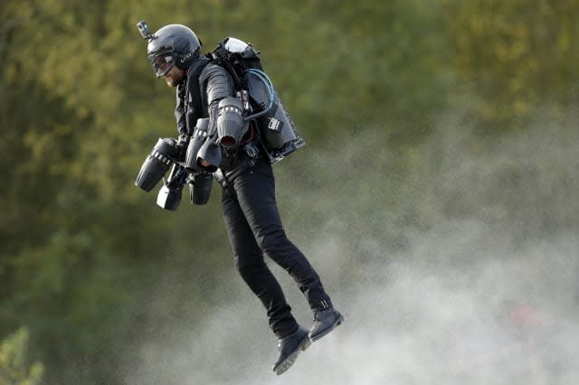 Fastest speed in a body-controlled jet engine power suit record