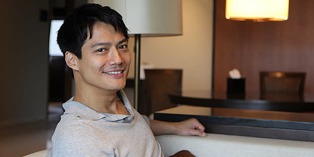 CSI actor Archie Kao admits to be exploring the option to do shows in Singapore. (Yahoo! photo/ Ewen Boey)
