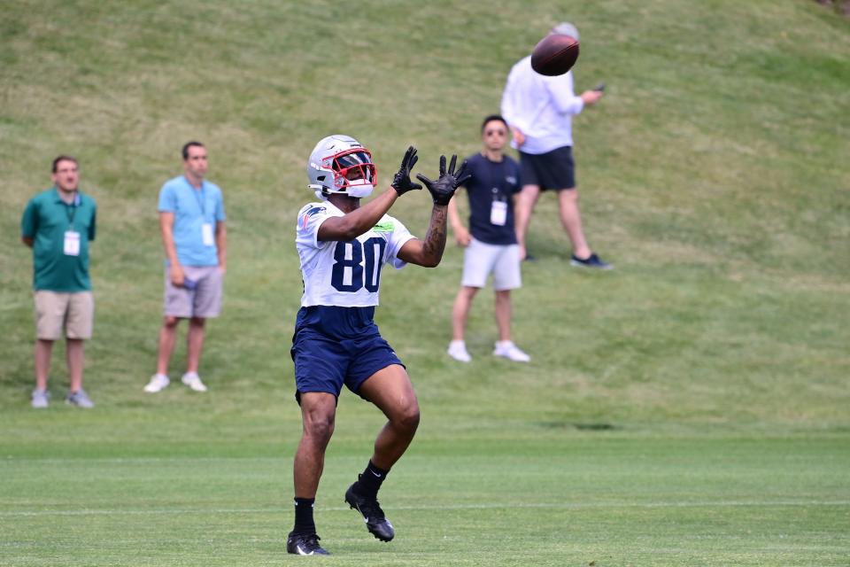 Jun 10, 2024; Foxborough, MA, USA; New England Patriots wide receiver Kayshon Boutte (80) makes a catch at minicamp at Gillette Stadium. Mandatory Credit: Eric Canha/USA TODAY Sports