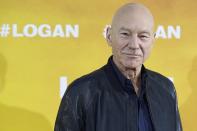 In den "X-Men"-Filmen spielte er Professor X, auf sich aufmerksam machte Sir Patrick Stewart schon in den 80er-Jahren als Captain Jean-Luc Picard aus "Raumschiff Enterprise - Das nächste Jahrhundert". Bereits damals sein Markenzeichen: die lange, kahle Denkerstirn. (Bild: Carlos Alvarez/Getty Images)