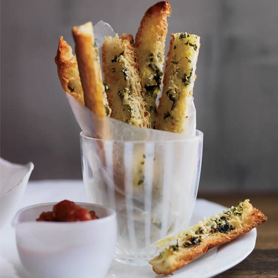 Garlic Bread "Fries" with Marinara "Ketchup"