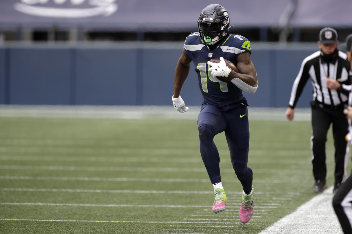 DK Metcalf Chases Down Budda Baker After INT