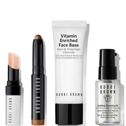 There's 15% off this Bobbi Brown makeup set