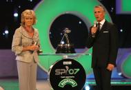 Sue Barker and Gary Lineker during the BBC Sports Personality of the Year 2007 awards, at the NEC in Birmingham. (Photo by David Davies - PA Images/PA Images via Getty Images)