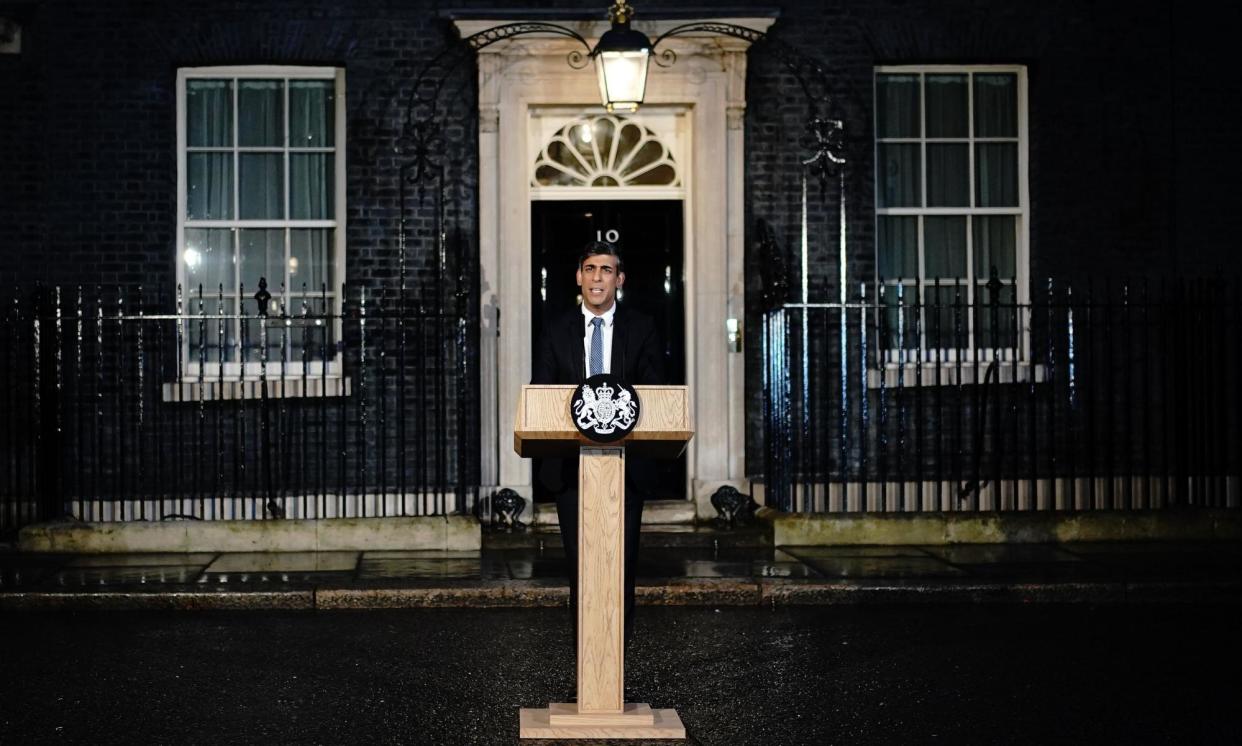 <span>Rishi Sunak outside 10 Downing Street last week.</span><span>Photograph: Aaron Chown/PA</span>