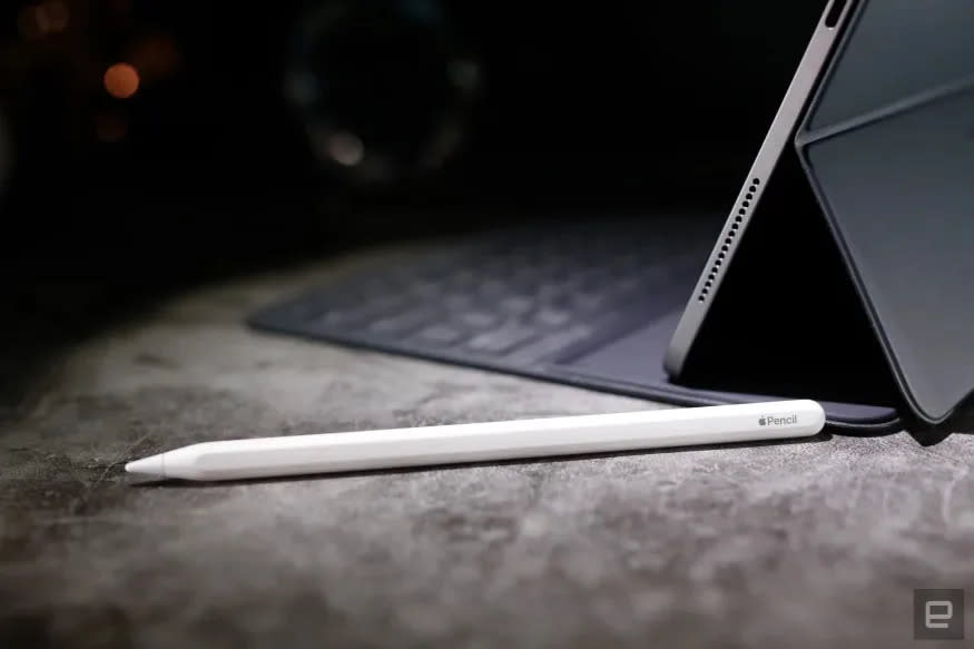 Apple Pencil terbaru dengan pengisian daya USB-C telah jatuh ke titik terendah baru