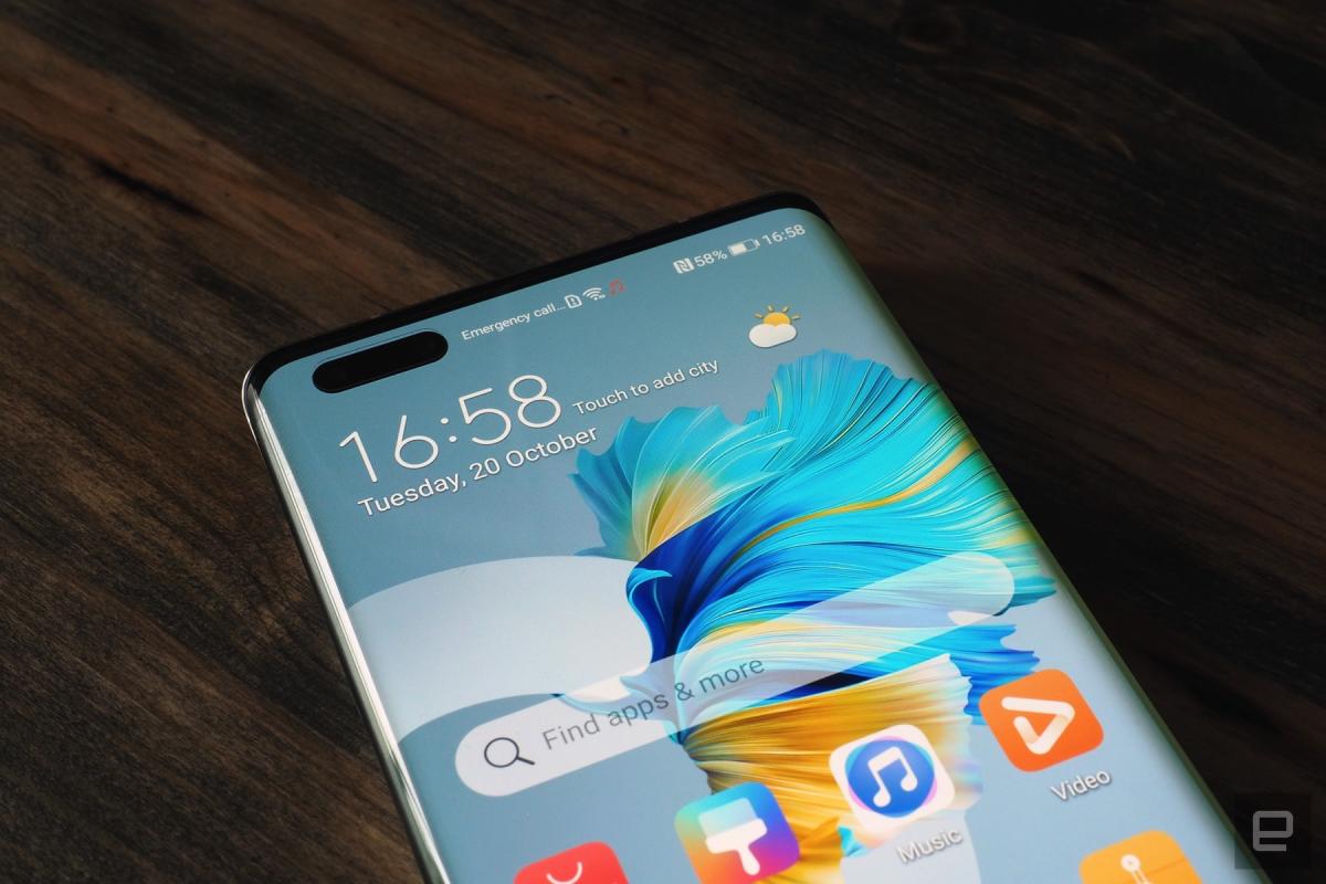Huawei's smartphone struggles are hitting it hard in China