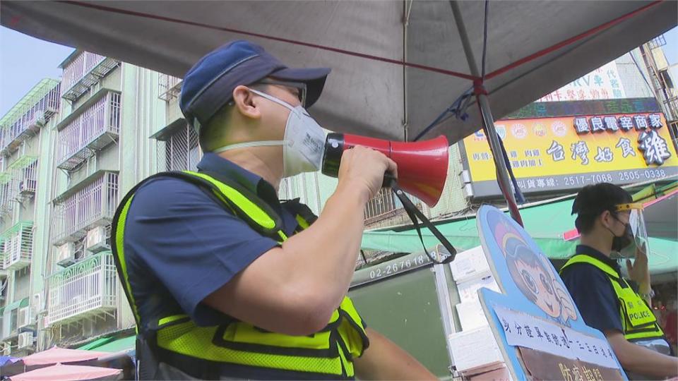 疫情漸趨緩...濱江市場人潮有增加　分流＋民眾「速戰速決」苦了攤商