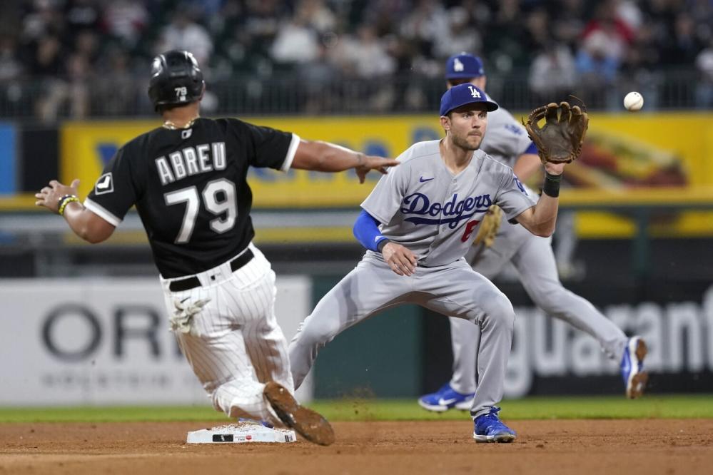 You form a lot of bonds': Chicago White Sox OF AJ Pollock enjoys reunion  with his former LA Dodgers teammates – The Denver Post