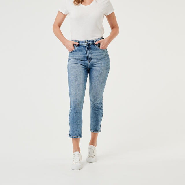 Kmart review: Flattering $22 Extra High Rise Straight Jeans you need to buy