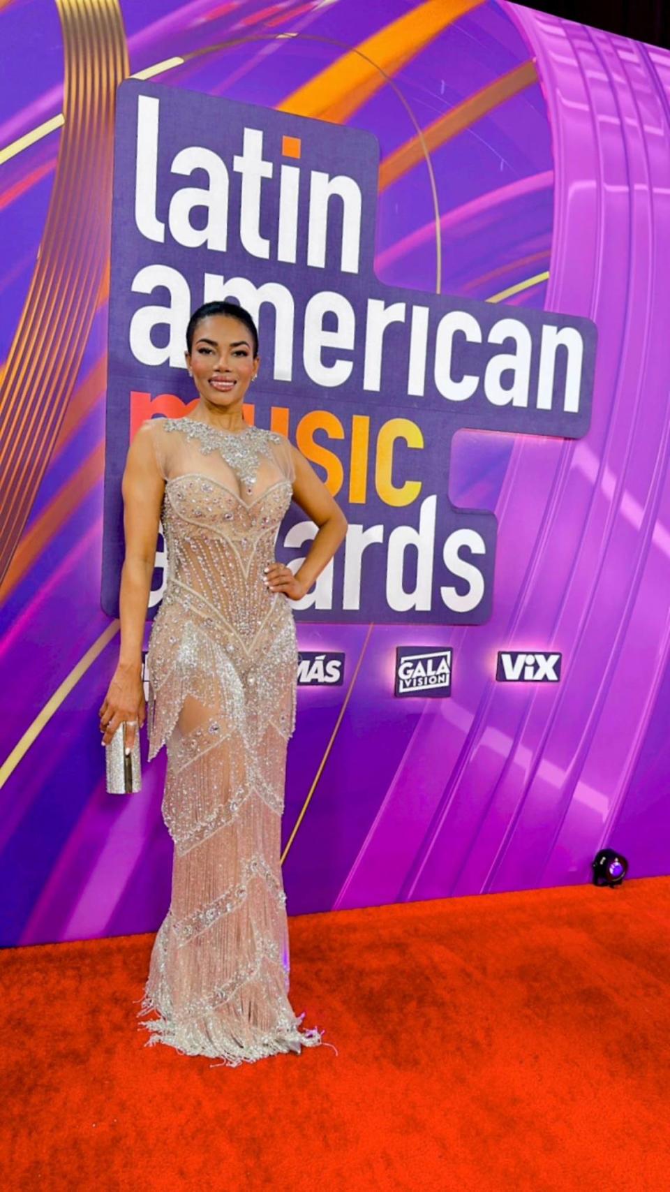 Pricila Crunk en Lazaro Morejon en los Latin American Music Awards 2024.