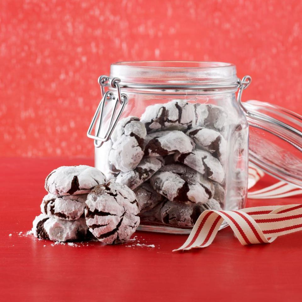 Chocolate Crinkle Cookies