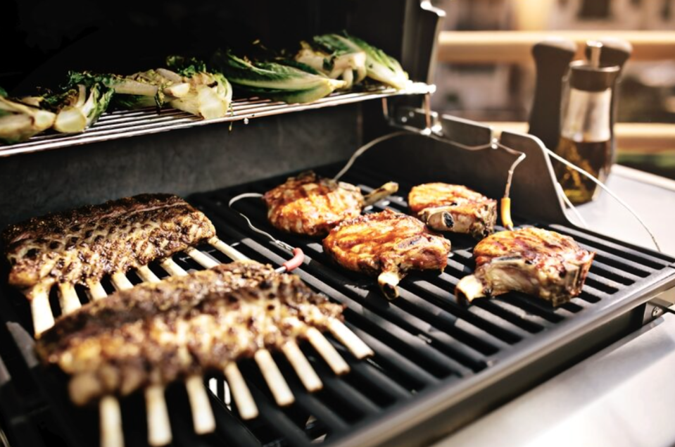 Your transformation into grill master is about to commence. (Credit: Wayfair)