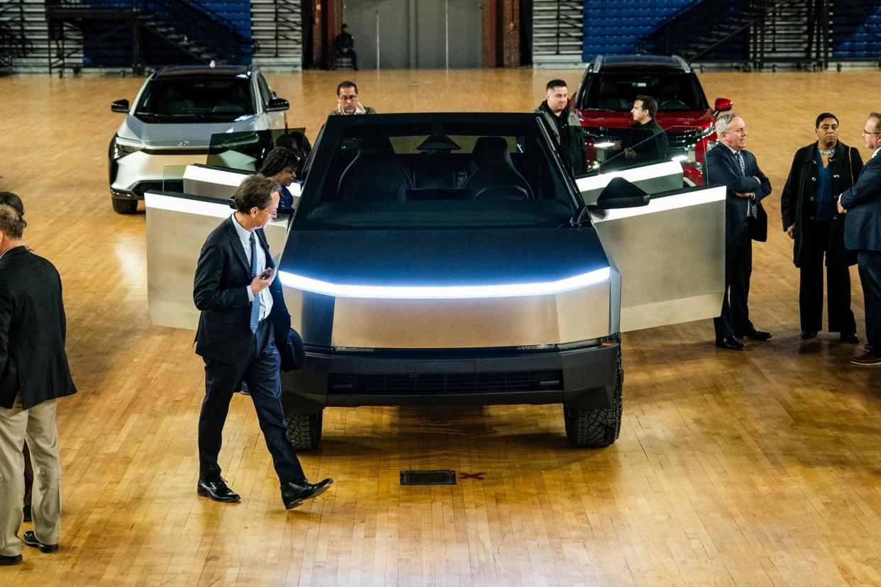 <span>A Tesla Cybertruck in Washington DC on 20 March 2024.</span><span>Photograph: Kent Nishimura/Bloomberg via Getty Images</span>