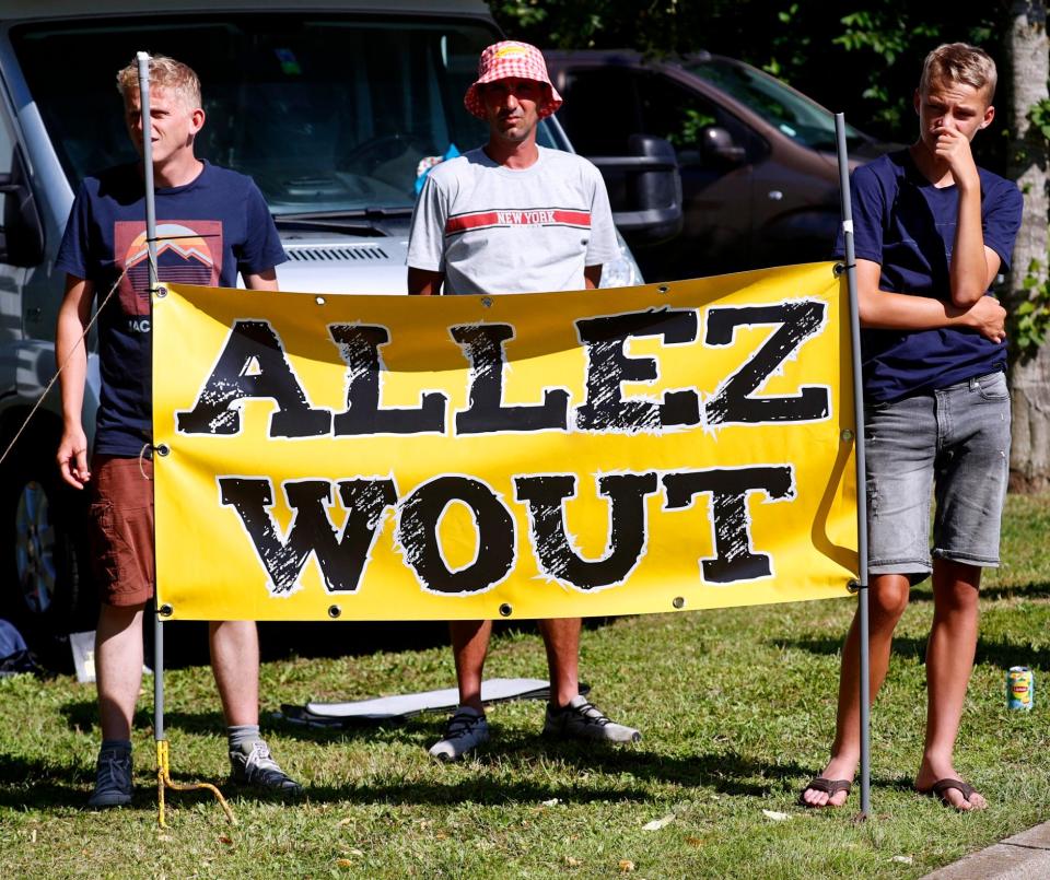 Wout van Aert fans - GETTY IMAGES