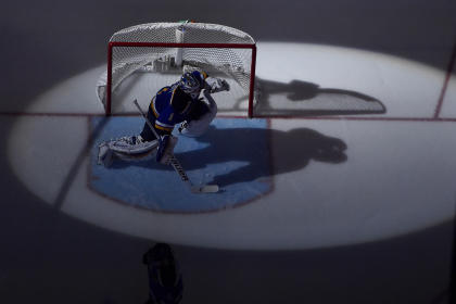 Elliott has worked his way back into the spotlight in St. Louis as the Blues' No. 1 goalie. (USA Today)