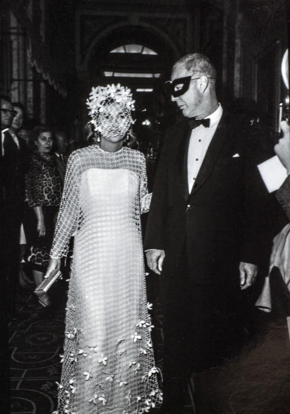 new york, ny november 28 joan fontaine with dr benjamin kean truman capote bw ball on november 28, 1966 in new york, new york photo by santi visalligetty images 