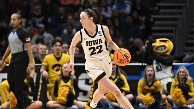 Basketball Star Caitlin Clark's Family Is *Full* Of Athletes