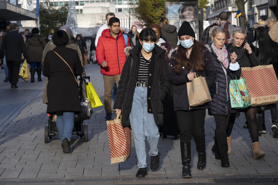 UK retail footfall in March marked a 15.3% drop versus same time in 2019. Photo: Mike Kemp/In Pictures via Getty Images