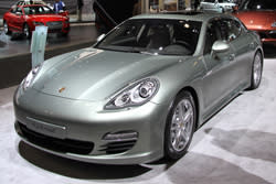 Porsche Panamera Hybrid S