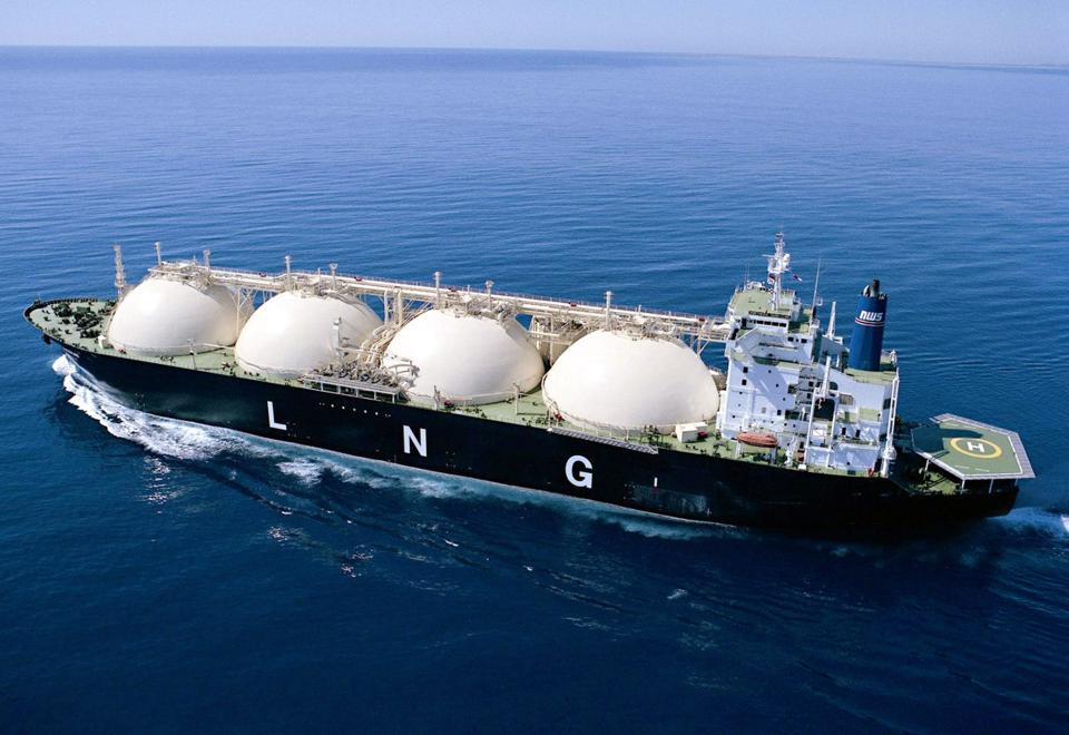 liquefied natural gas lng tanker ship