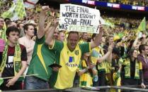 Football - Norwich City v Middlesbrough - Sky Bet Football League Championship Play-Off Final - Wembley Stadium - 25/5/15 Norwich City fans celebrate after gaining promotion to the Barclays Premier League Action Images via Reuters / Tony O'Brien Livepic