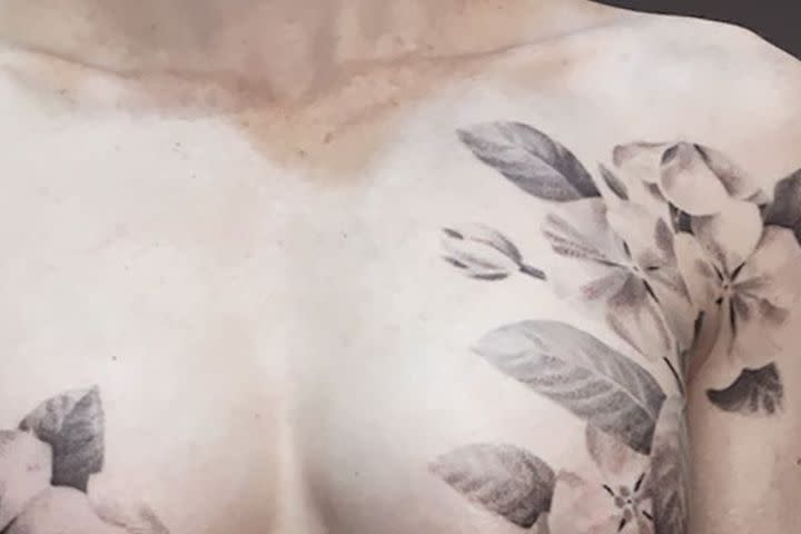 Argentine tattoo artist helps women embrace their scars - Medill Reports  Chicago