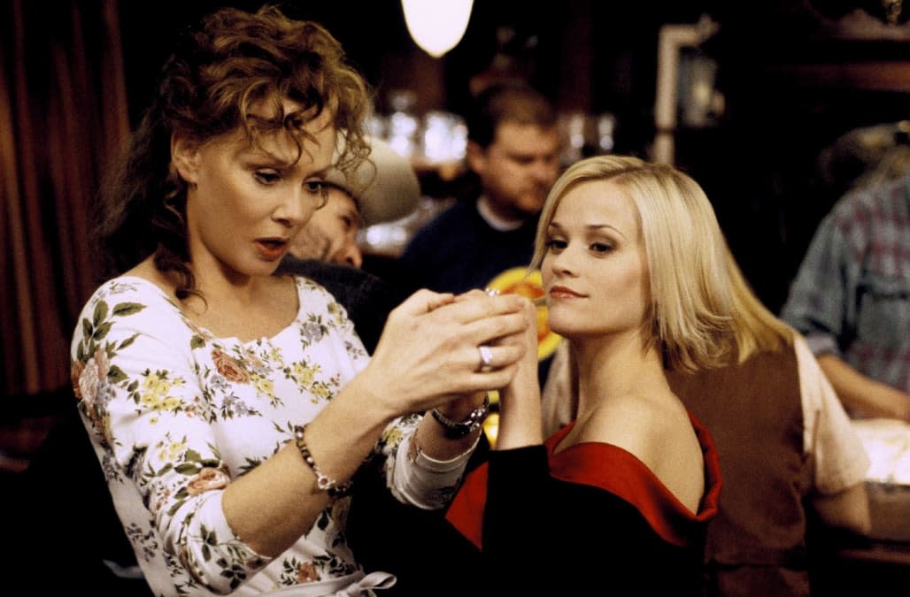 JEAN SMART & REESE WITHERSPOON SWEET HOME ALABAMA (2002)