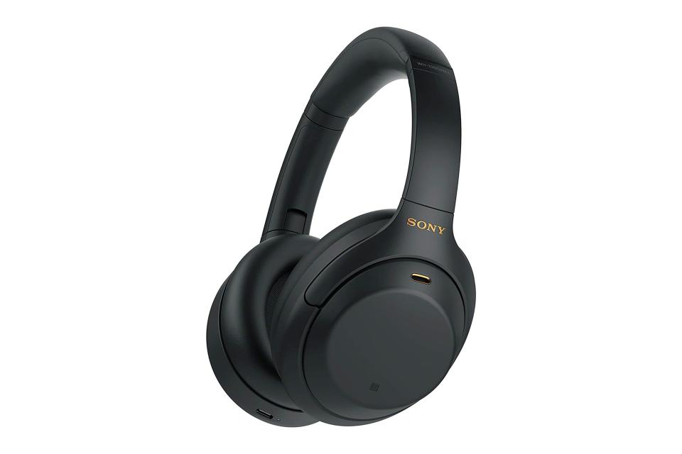 Sony WH-1000MX4 noise-cancelling headphones (was $350, now 21% off)