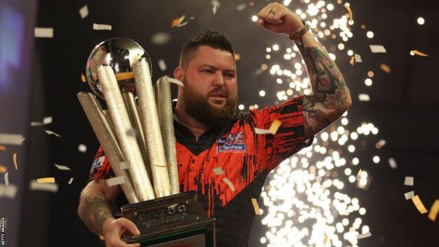 Michael Smith 7-2 for 2024 PDC World Championship after stunning