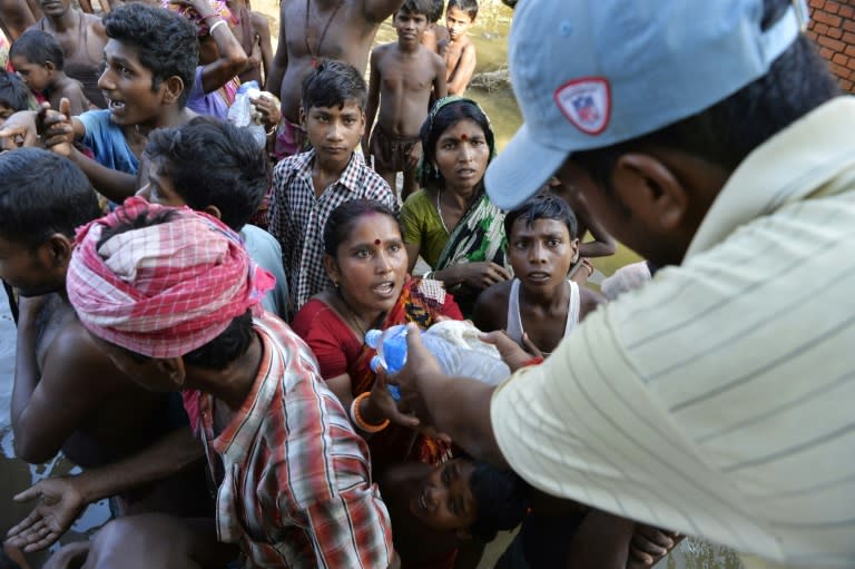 Thousands of soldiers and emergency personnel have been deployed across India, Bangladesh and Nepal, where authorities say a total of 1,009 bodies have been recovered since August 10 when intense rainfall started falling