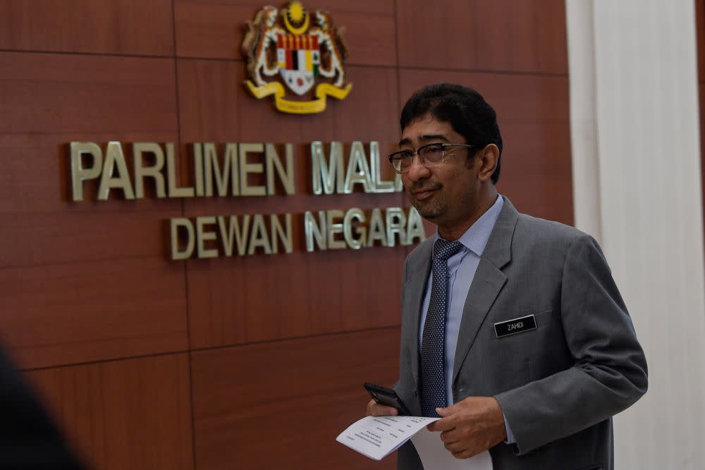 Deputy Communications and Multimedia Minister Datuk Zahidi Zainul Abidin is pictured at Parliament in Kuala Lumpur September 9, 2020. — Bernama pic