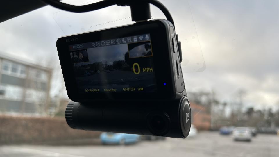 Rove R3 Dash Cam