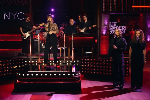 THE KELLY CLARKSON SHOW - Credit: Weiss Eubanks/NBCUniversal