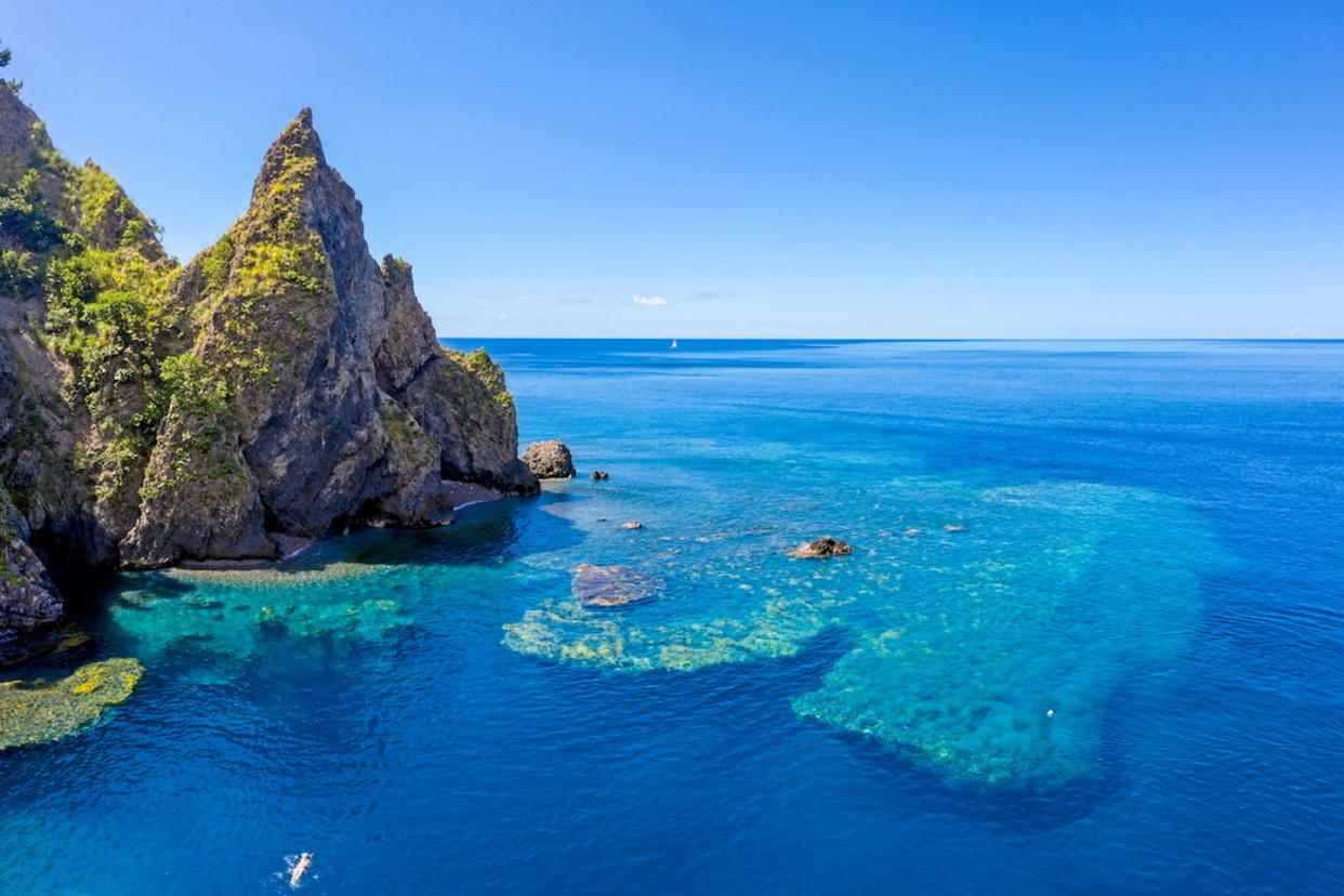 Première véritable escale de cette croisière à bord de l'Explora I : l'île de la Dominique, située à mi-chemin entre la Guadeloupe et la Martinique.  - Credit:DR