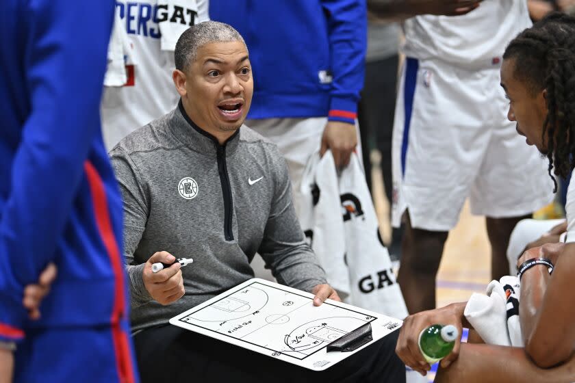 SEATTLE, WASHINGTON - SEPTEMBER 30: Head coach Tyronn Lue of the LA Clippers coaches during the second quarter of the preseason game against the Maccabi Ra'anana at Climate Pledge Arena on September 30, 2022 in Seattle, Washington. NOTE TO USER: User expressly acknowledges and agrees that, by downloading and or using this photograph, User is consenting to the terms and conditions of the Getty Images License Agreement. (Photo by Alika Jenner/Getty Images)
