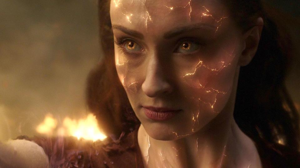 sophie turner as jean grey, x men drak phoenix