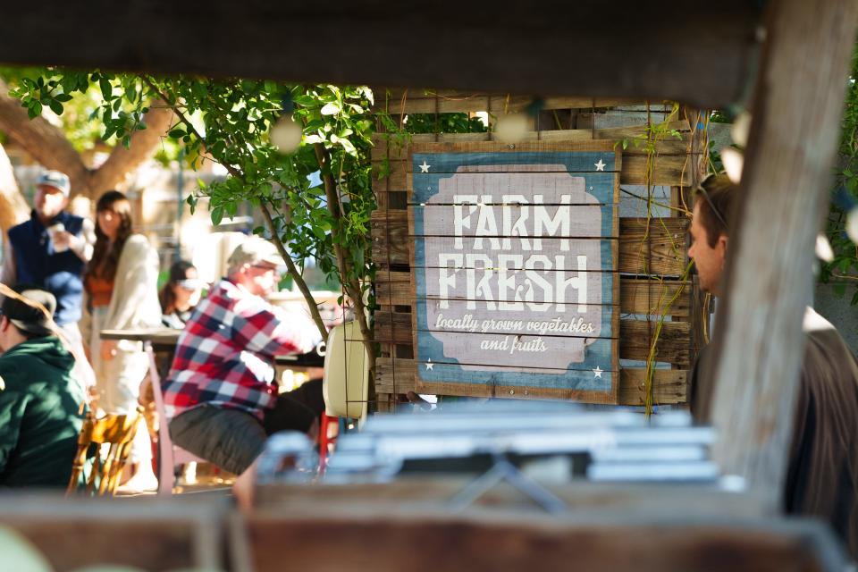 Blue Rooster Produce welcomes customers on a Saturday morning on Nov. 19, 2022 in Peoria, AZ.