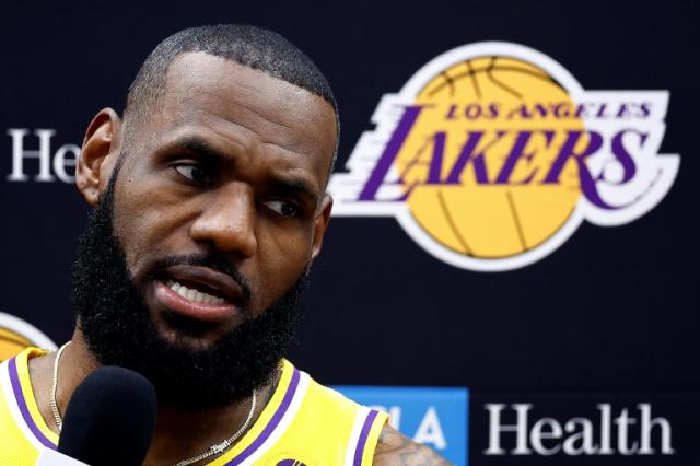 Lakers' LeBron James Has NBA Twitter Hyped After Drew League