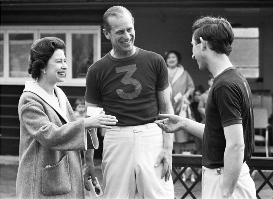 Queen Elizabeth, Prince Philip and Prince Charles in 1967 | Michael Stroud/Express/Hulton Archive/Getty