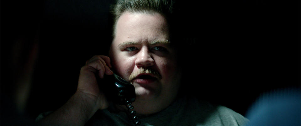 This image released by Warner Bros. Pictures shows Paul Walter Hauser in a scene from "Richard Jewell." (Warner Bros. Pictures via AP)