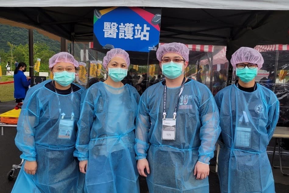花蓮慈濟醫院負責中運激烈賽事的救護組任務，出動支援近二百名人力。