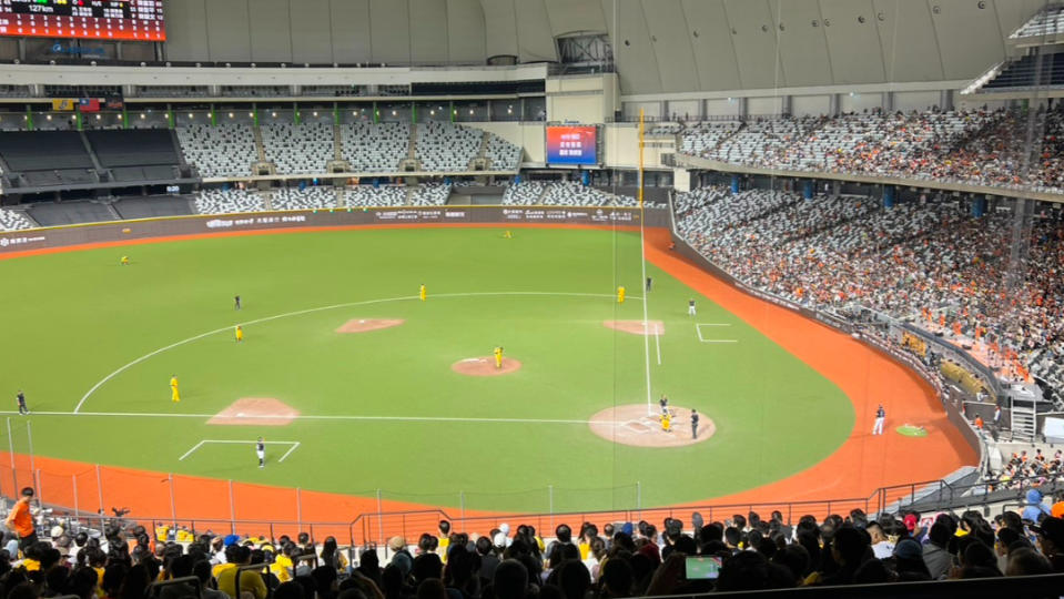 台北大巨蛋目前只能舉辦運動賽事。資料照片。林建嘉攝
