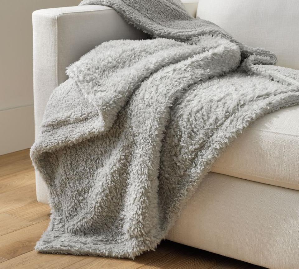 <p><a href="https://go.redirectingat.com?id=74968X1596630&url=https%3A%2F%2Fwww.potterybarn.com%2Fproducts%2Ffireside-cozy-reversible-throws&sref=https%3A%2F%2Fwww.womansday.com%2Frelationships%2Fdating-marriage%2Fg42024127%2Ffirst-valentines-day-gifts%2F" rel="nofollow noopener" target="_blank" data-ylk="slk:Shop Now;elm:context_link;itc:0;sec:content-canvas" class="link ">Shop Now</a></p><p>Fireside Cozy Sherpa Reversible Throw </p><p>potterybarn.com</p><p>$33.99</p><span class="copyright">Pottery Barn</span>