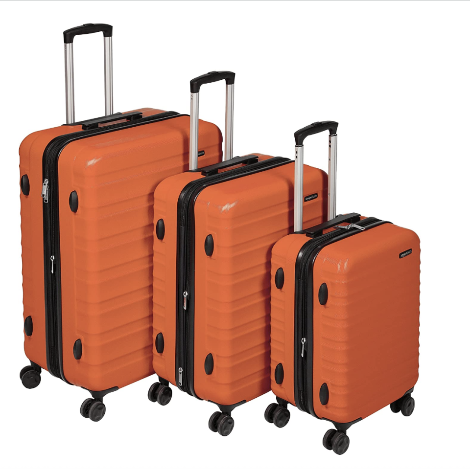 3) 3-Piece Set Hardside Luggage Set